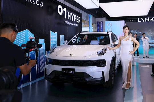 Chính thức ra mắt Lynk & Co 01 Hyper giá 919 triệu đồng tại Việt Nam