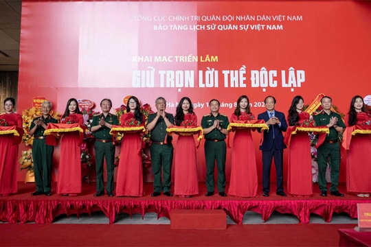 Triển lãm 'Giữ trọn lời thề độc lập': Hồi ức hào hùng và khát vọng phồn vinh