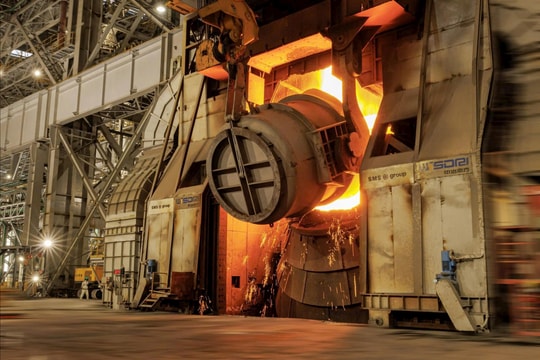 Hòa Phát khai lò thổi số 2, Dung Quất 2 đã sẵn sàng