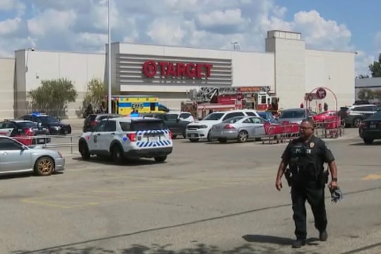Xả súng ở siêu thị Mỹ, ít nhất 3 người thiệt mạng