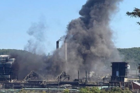 Video nổ lớn tại nhà máy thép ở Mỹ khiến 12 người thương vong