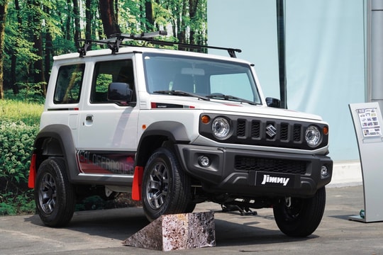 10 ô tô bán ít nhất tháng 7/2025: Jimny tụt dốc không phanh