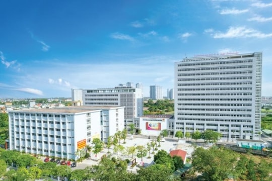 Trường Đại học Kinh tế – Kỹ thuật Công nghiệp tuyển dụng 22 viên chức đợt 2 năm 2025