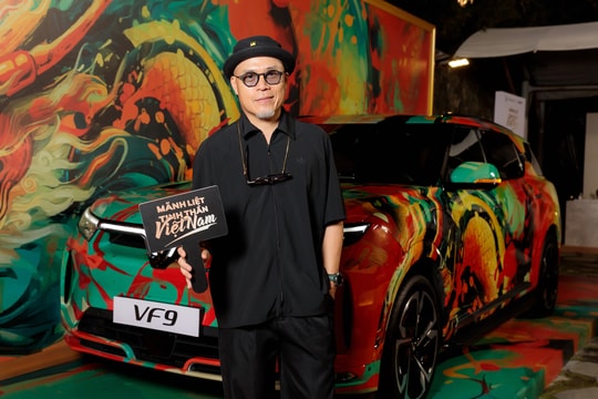 “Ghế nóng” cuộc thi sáng tác ca khúc VinFast: Giám khảo Huy Tuấn nói gì với thí sinh trước giờ G?