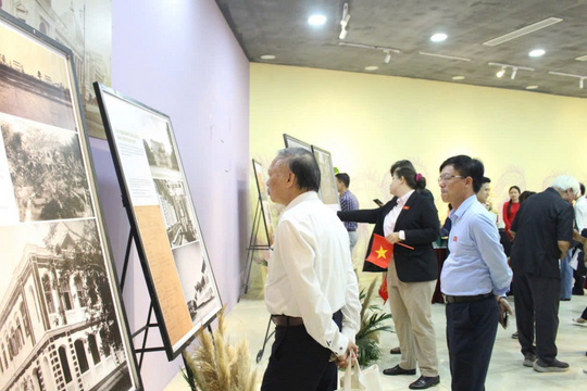 Triển lãm 'Không có gì quý hơn độc lập, tự do': Hành trình lịch sử qua tư liệu lưu trữ