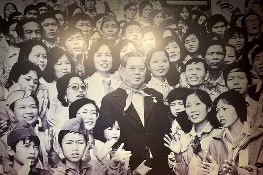 Triển lãm 'Tổng Bí thư Nguyễn Văn Linh - Cuộc đời và sự nghiệp': Từ trang tư liệu đến di sản 'Đổi Mới'