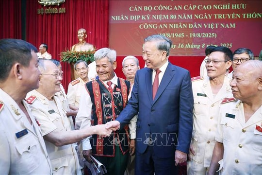Tổng Bí thư Tô Lâm: Lực lượng Công an nhân dân phải luôn giữ vững thế trận an ninh nhân dân vững chắc