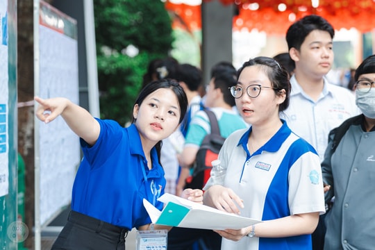 Ngày thứ 2 lọc ảo toàn quốc, thí sinh đã xem được điểm chuẩn?