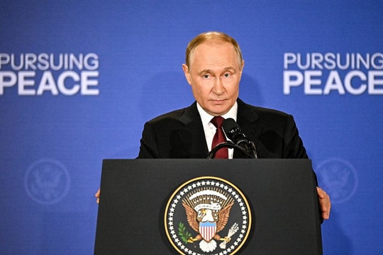 Cựu Thủ tướng Ý: Ông Putin là 'nhà đàm phán xuất sắc'