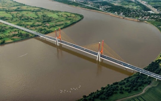 Hạ tầng Ngọc Hồi khởi sắc, Greenera Southmark nước đẩy thuyền lên