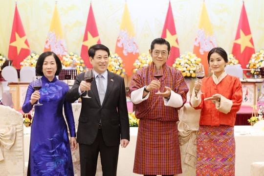 Chủ tịch nước Lương Cường chủ trì chiêu đãi cấp nhà nước Quốc vương Bhutan