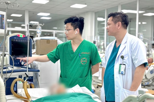 Giành lại sự sống cho bệnh nhân mang “quả bom nổ chậm” trong não