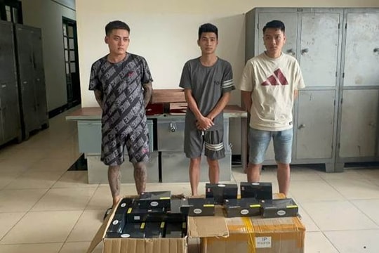 Khởi tố nhóm đối tượng trộm máy tính tại Cảng hàng không quốc tế Nội Bài