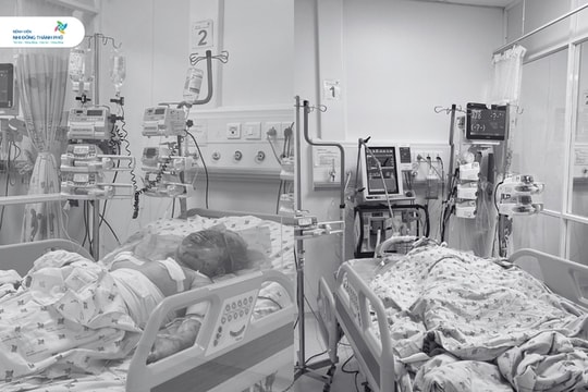 Bố phóng hỏa thiêu cả nhà, bé trai 5 tuổi bỏng 75%