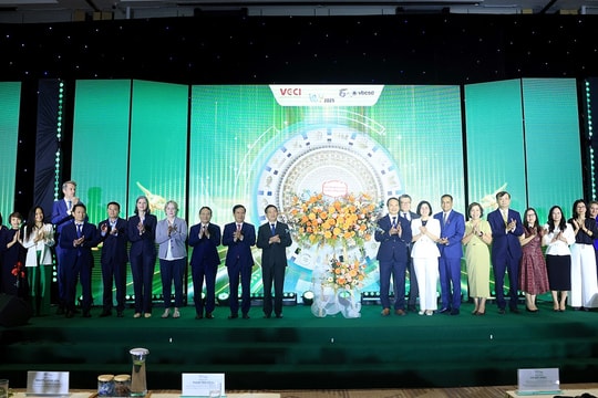 Cộng đồng doanh nghiệp Việt Nam cần chủ động, bản lĩnh và tiên phong trên hành trình phát triển