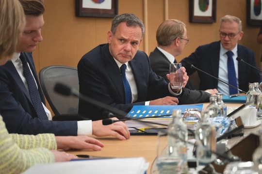 Bộ trưởng Ngoại giao Hà Lan từ chức do bất đồng về việc trừng phạt Israel