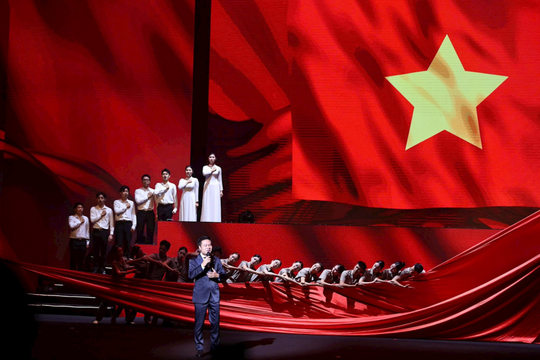 'Sao Độc lập' 2025 diễn ra hùng tráng và lan tỏa mạnh mẽ tinh thần 'Vì một Việt Nam thịnh vượng'