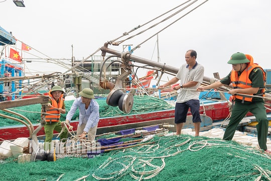Ninh Bình tập trung ứng phó khẩn cấp với bão số 5, đảm an toàn tính mạng, tài sản của Nhân dân