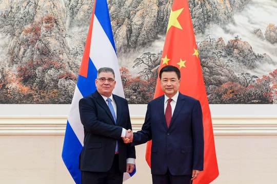 Trung Quốc cam kết tăng cường hợp tác an ninh với Cuba