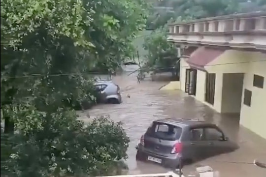 Ấn Độ bất ngờ chia sẻ thông tin lũ lụt cho Pakistan