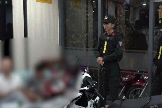 Nha Trang: Đột kích “ổ bay lắc” trong khách sạn, phát hiện nhiều nam nữ đang sử dụng ma túy