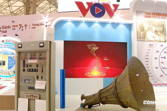 Đài Tiếng nói Việt Nam mang 'Thanh âm lịch sử' đến Triển lãm thành tựu Đất nước