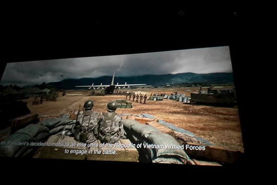 Mưa Đỏ: Bản giao hưởng bằng máu và nén tâm hương tri ân