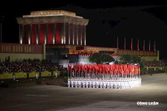 Trang nghiêm buổi sơ duyệt cấp Nhà nước diễu binh, diễu hành A80 trên Quảng trường Ba Đình lịch sử