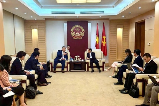 Amazon muốn cung cấp dịch vụ vệ tinh tầm thấp tại Việt Nam