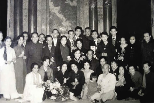 Đài Tiếng nói Việt Nam: Nơi những " bản nhạc sống" kể chuyện lịch sử