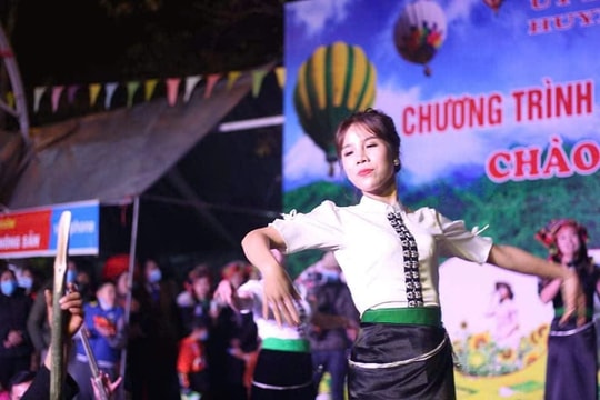 Nhân dân Lai Châu hân hoan chờ đón Tết Độc lập 2025