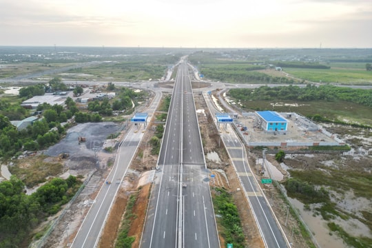 Hoàn thành cao tốc Bến Lức - Long Thành và Biên Hòa - Vũng Tàu trong năm 2025