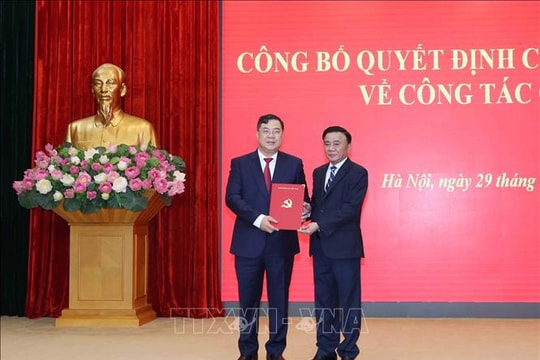 Đồng chí Phạm Gia Túc giữ chức Chánh Văn phòng Trung ương Đảng