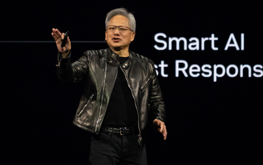 CEO Nvidia cảnh báo một số công việc sẽ biến mất khi AI phát triển vượt kỳ vọng