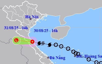Bão số 6 suy yếu sau khi đổ bộ Hà Tĩnh - Quảng Trị