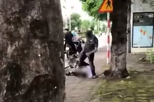 Điều tra vụ học sinh bị hành hung gần Trường Đại học Hạ Long