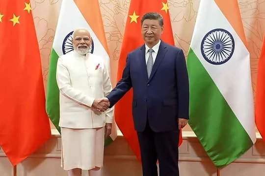 Ông Tập Cận Bình kêu gọi Trung Quốc và Ấn Độ làm bạn bè, láng giềng tốt