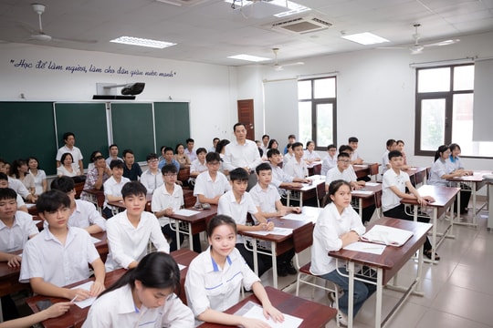 Thi học sinh giỏi THCS trước thềm năm học mới: Loay hoay tìm lối đi sau khi phòng GD&ĐT giải thể