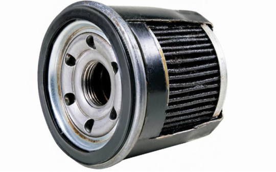 Lọc dầu ô tô hoạt động ra sao và bên trong có gì đặc biệt