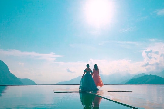 “Chạm” vào mây ở Cổng trời Ô Quy Hồ