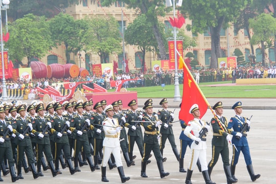 Những bước chân quốc tế cùng Việt Nam trong ngày hội non sông