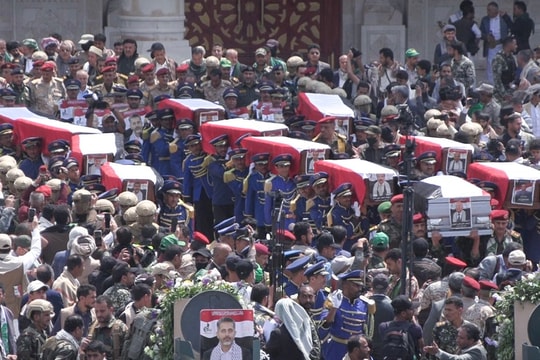 Hàng nghìn người dự tang lễ các lãnh đạo Houthi bị Israel không kích