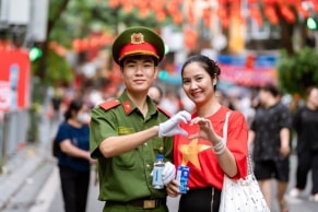 Vinamilk hòa nhịp cùng triệu trái tim mừng 80 năm Quốc khánh