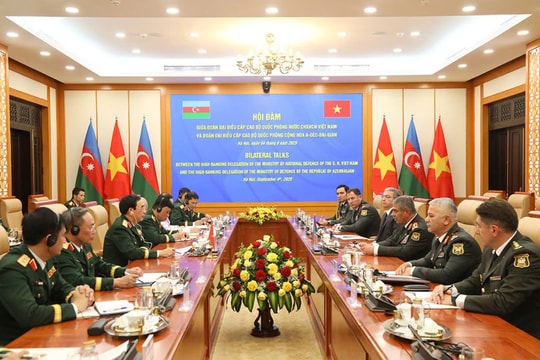 Việt Nam kiên trì chính sách quốc phòng 'bốn không'