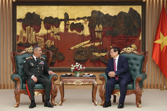Việt Nam - Azerbaijan: Thúc đẩy làm sâu sắc hơn nữa quan hệ hợp tác quốc phòng