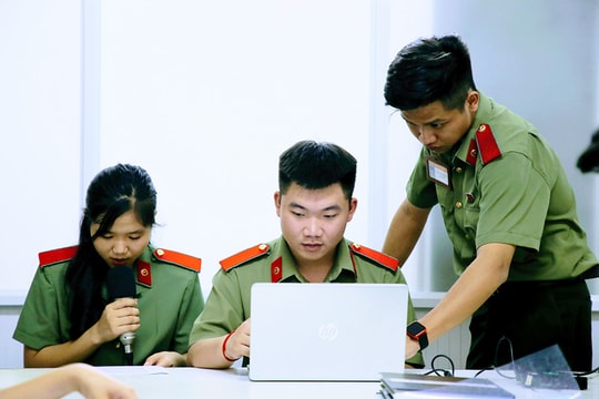 Đề xuất mới: Trao quyền phát ngôn cho Trưởng Công an cấp xã để tăng cường cung cấp thông tin báo chí