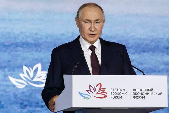 Tổng thống Nga: Quân đội phương Tây ở Ukraine sẽ là mục tiêu hợp pháp