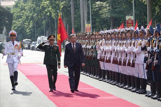 Tổng Bí thư dự Kỷ niệm 80 năm Ngày truyền thống Bộ Tổng Tham mưu Quân đội Nhân dân Việt Nam