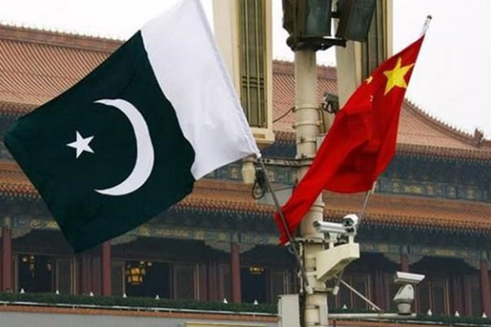 Trung Quốc rút khỏi dự án 60 tỷ USD ở Pakistan, Islamabad cầu viện ADB