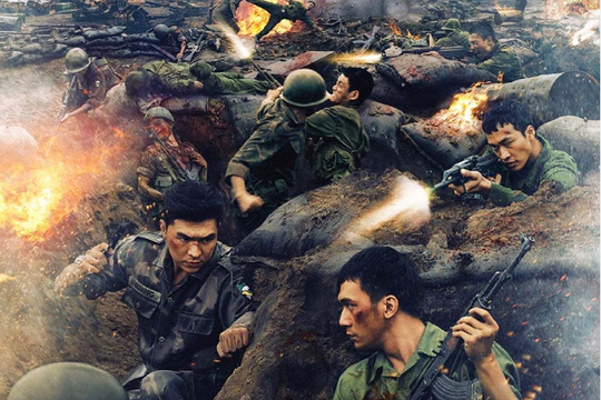 Phim 'Mưa đỏ' vượt mốc 500 tỷ đồng, tiến gần kỷ lục phòng vé Việt